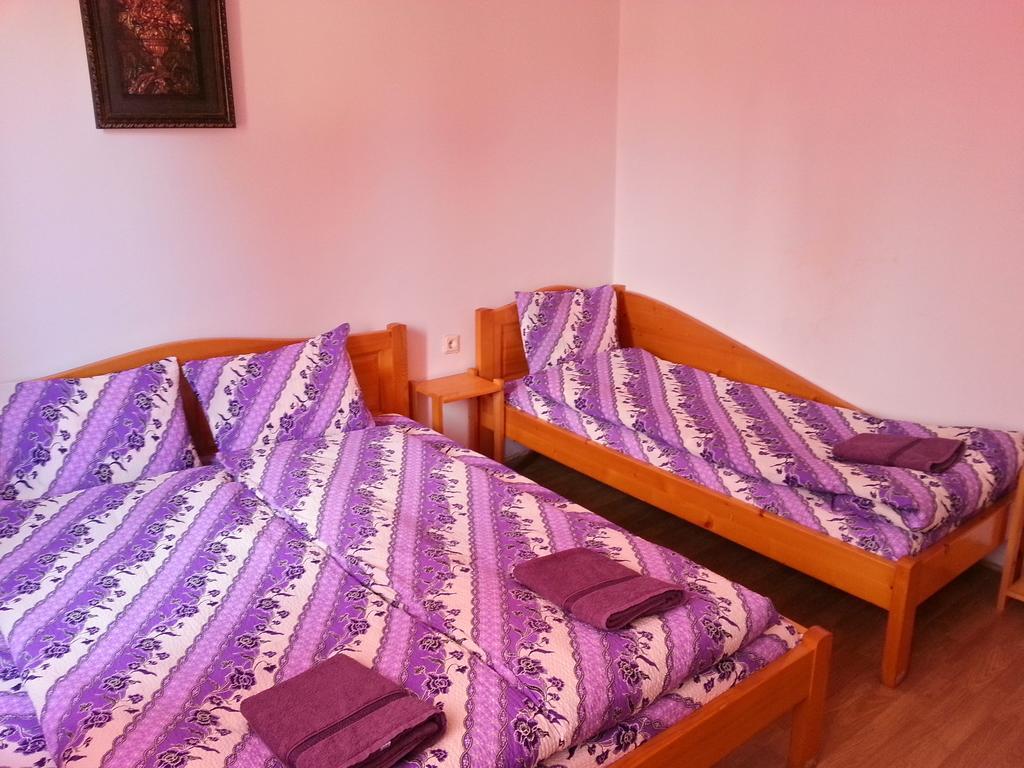 Guest House Zora 벨로그라드첵 외부 사진
