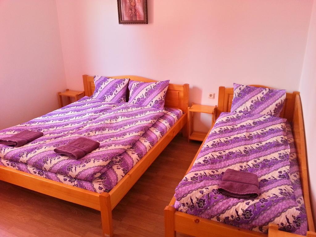 Guest House Zora 벨로그라드첵 외부 사진