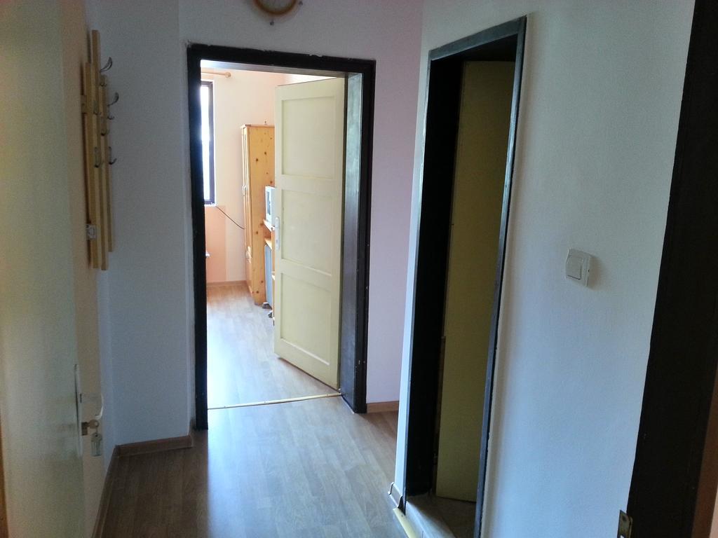 Guest House Zora 벨로그라드첵 외부 사진