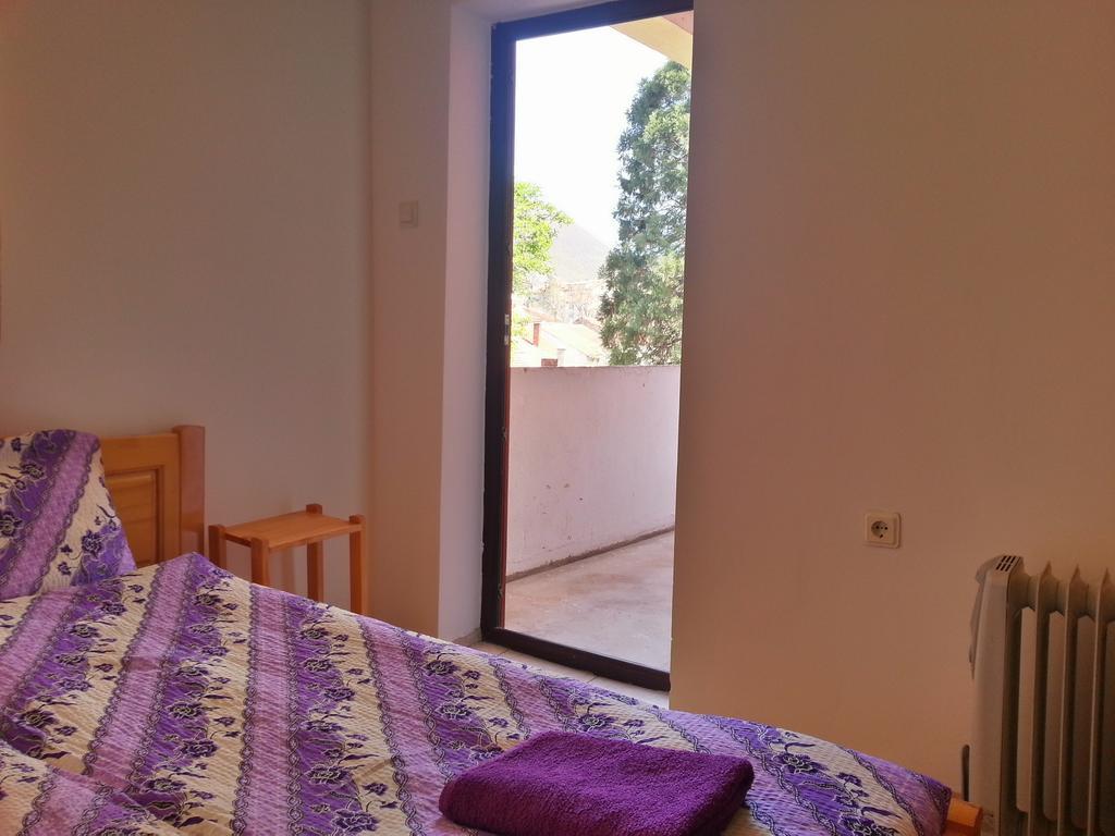 Guest House Zora 벨로그라드첵 외부 사진